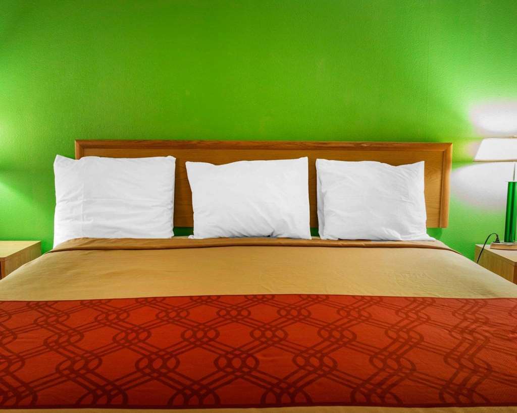 Econo Lodge Battle Creek Oda fotoğraf