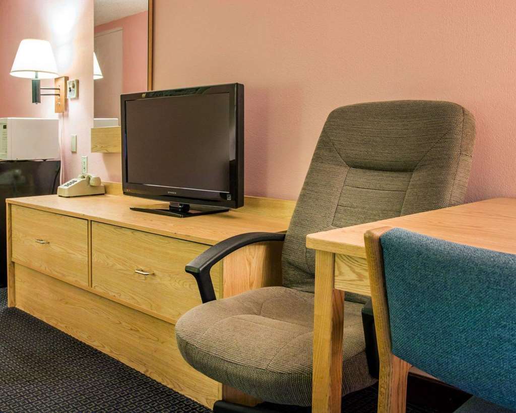 Econo Lodge Battle Creek Oda fotoğraf